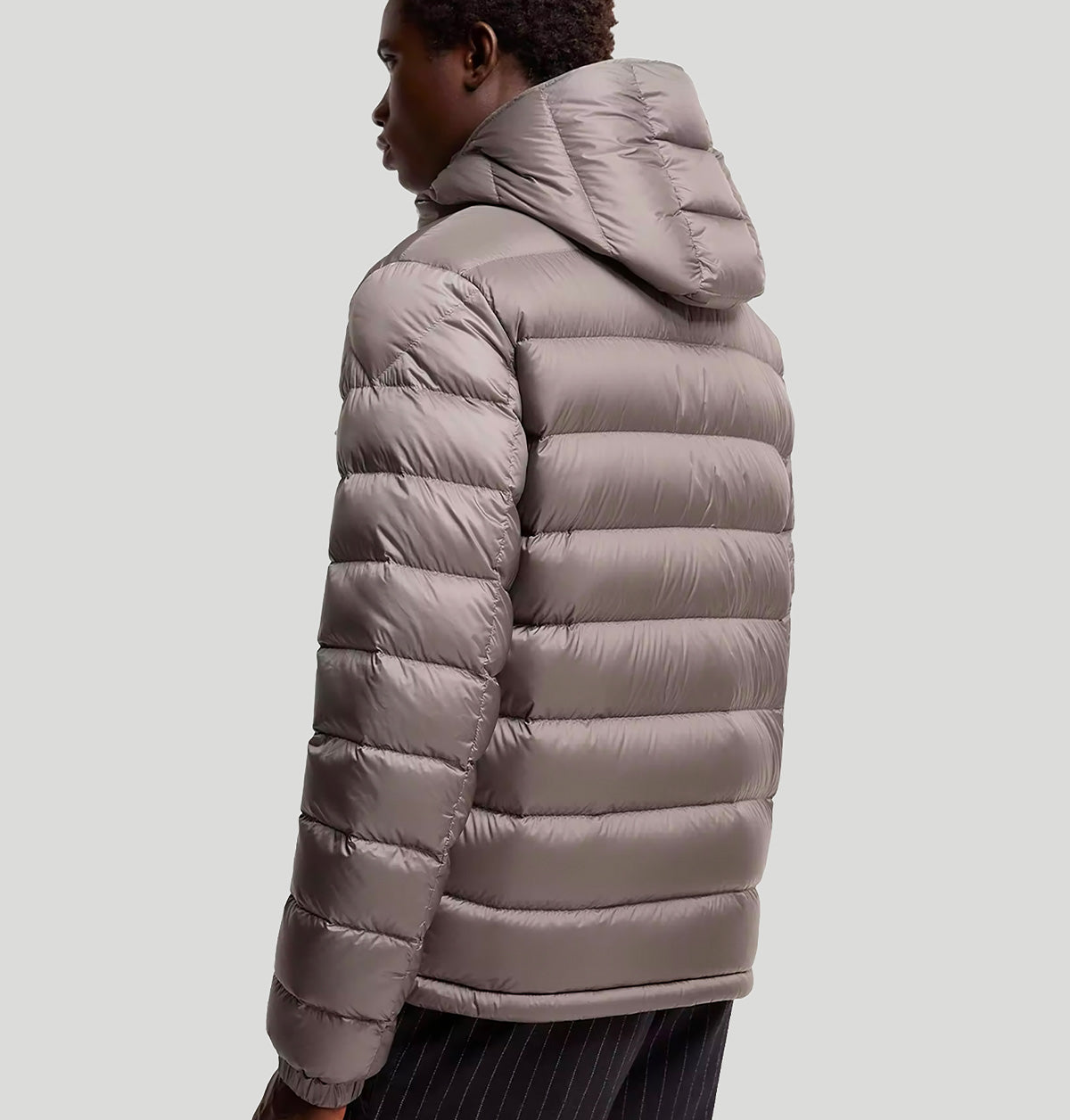Verith L20911A00004 599Q093B Moncler 