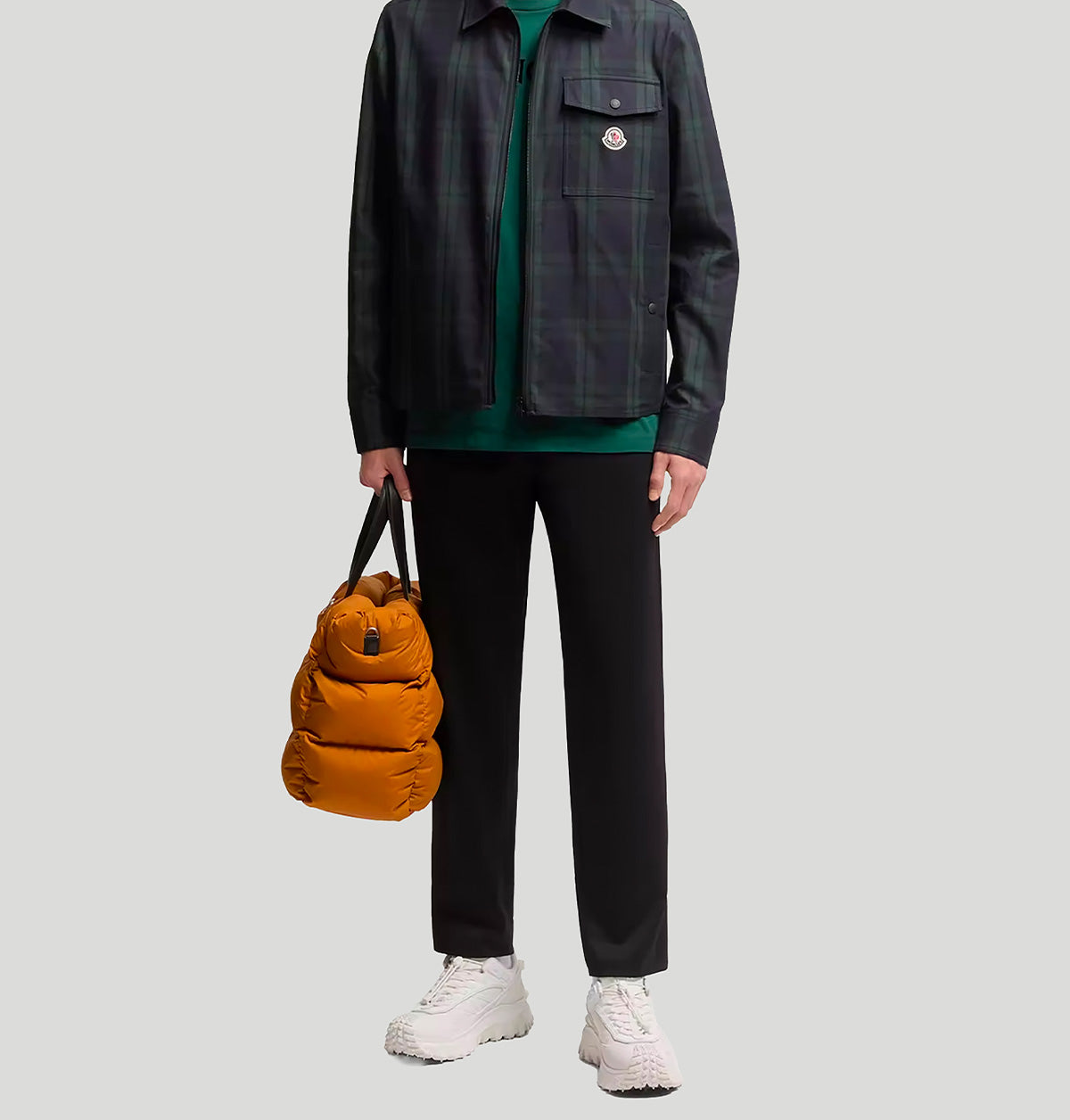  L20912A00033 89ALO999 Moncler 