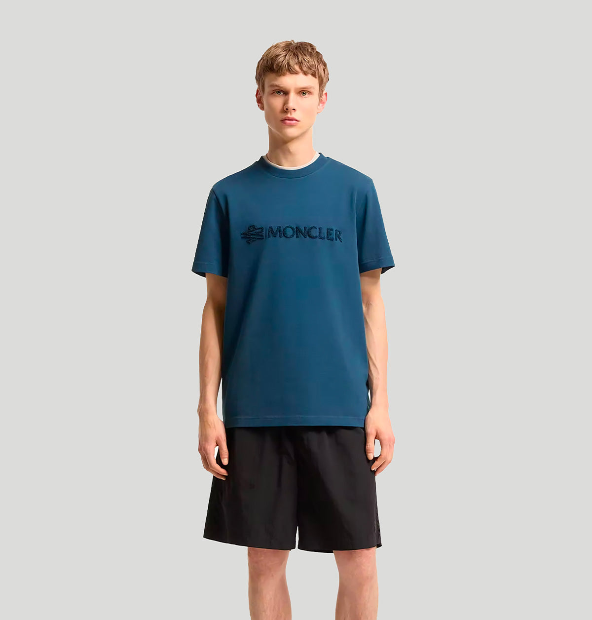 Moncler T-shirt en coton à logo L20918C00011 89AUG785 Moncler 