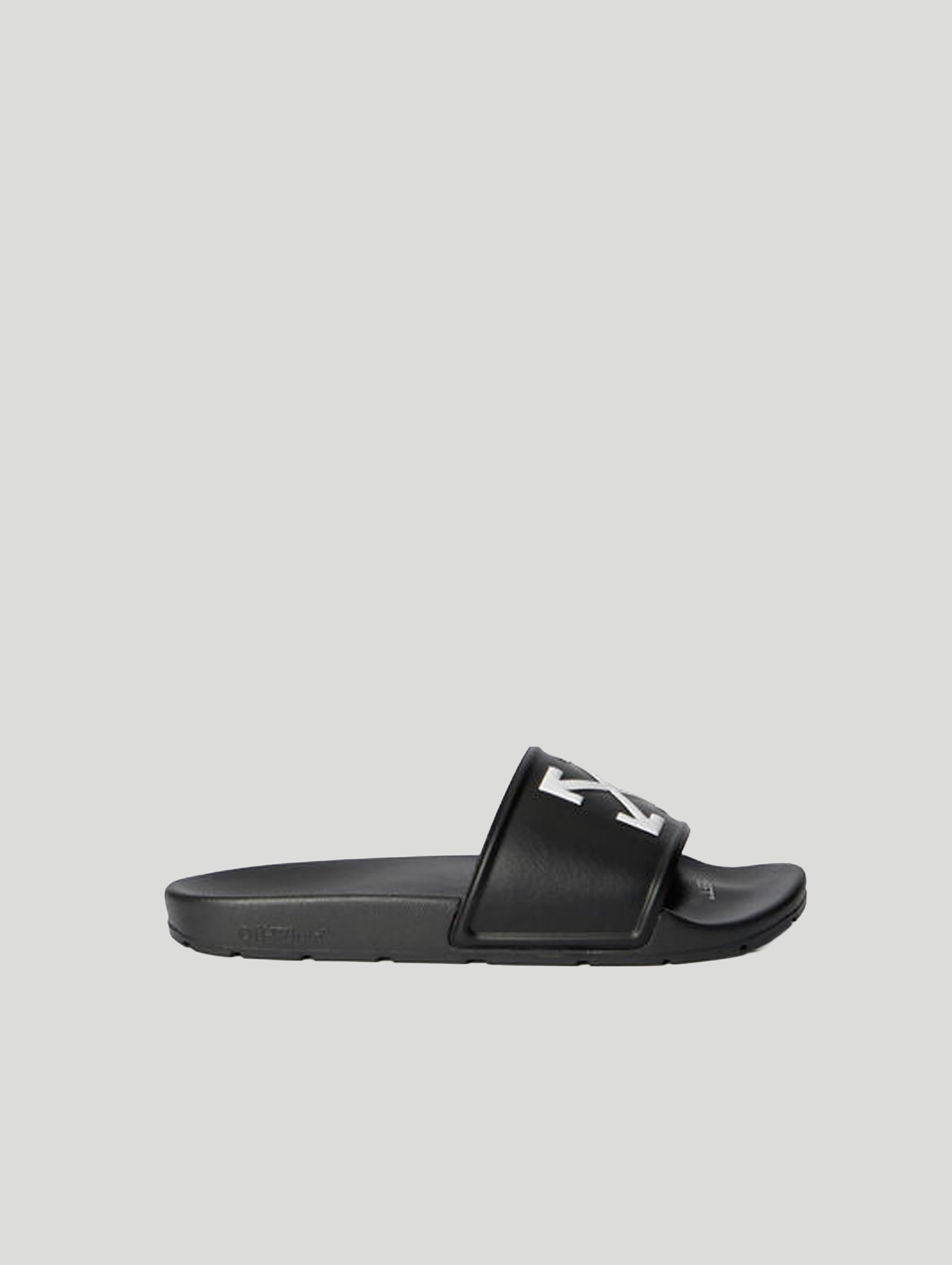 OFF-WHITE ARROW OMIU003C99 MAT0011001 Off-white 