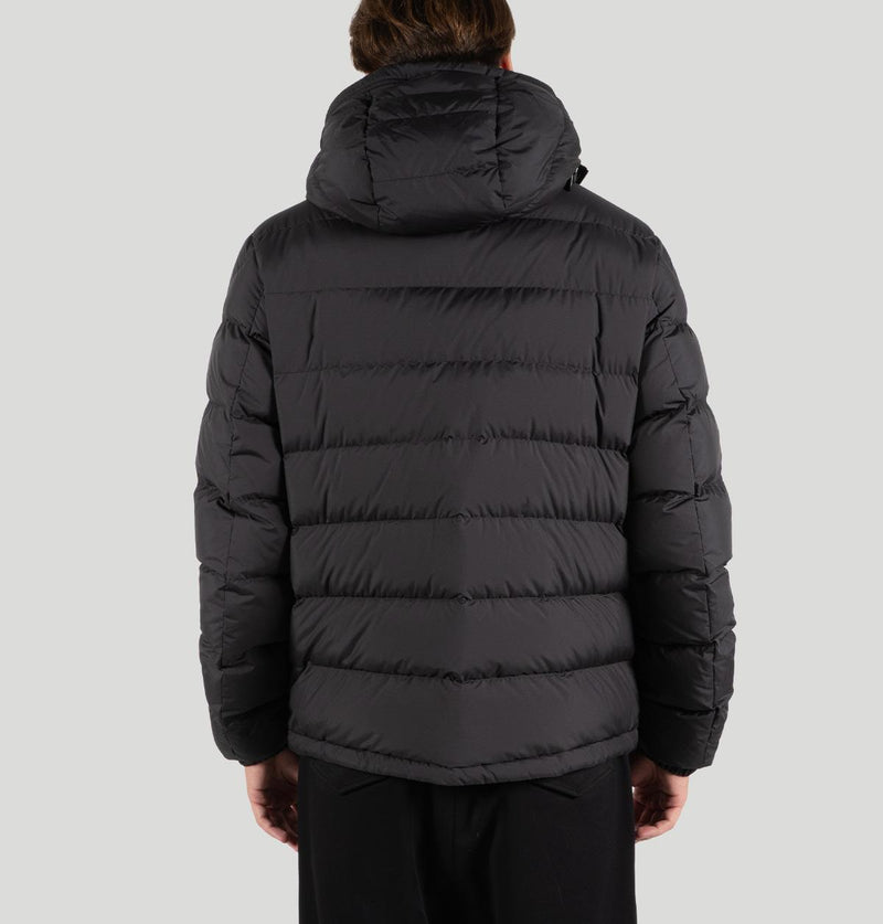 Moncler Laveraet K20911A00228 597YW999 Moncler 