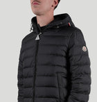 Moncler Vermeille L10911A00006 597X2999 Moncler 