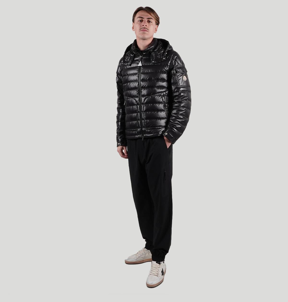 Moncler Lauros L10911A00102 595ZJ999 Moncler 