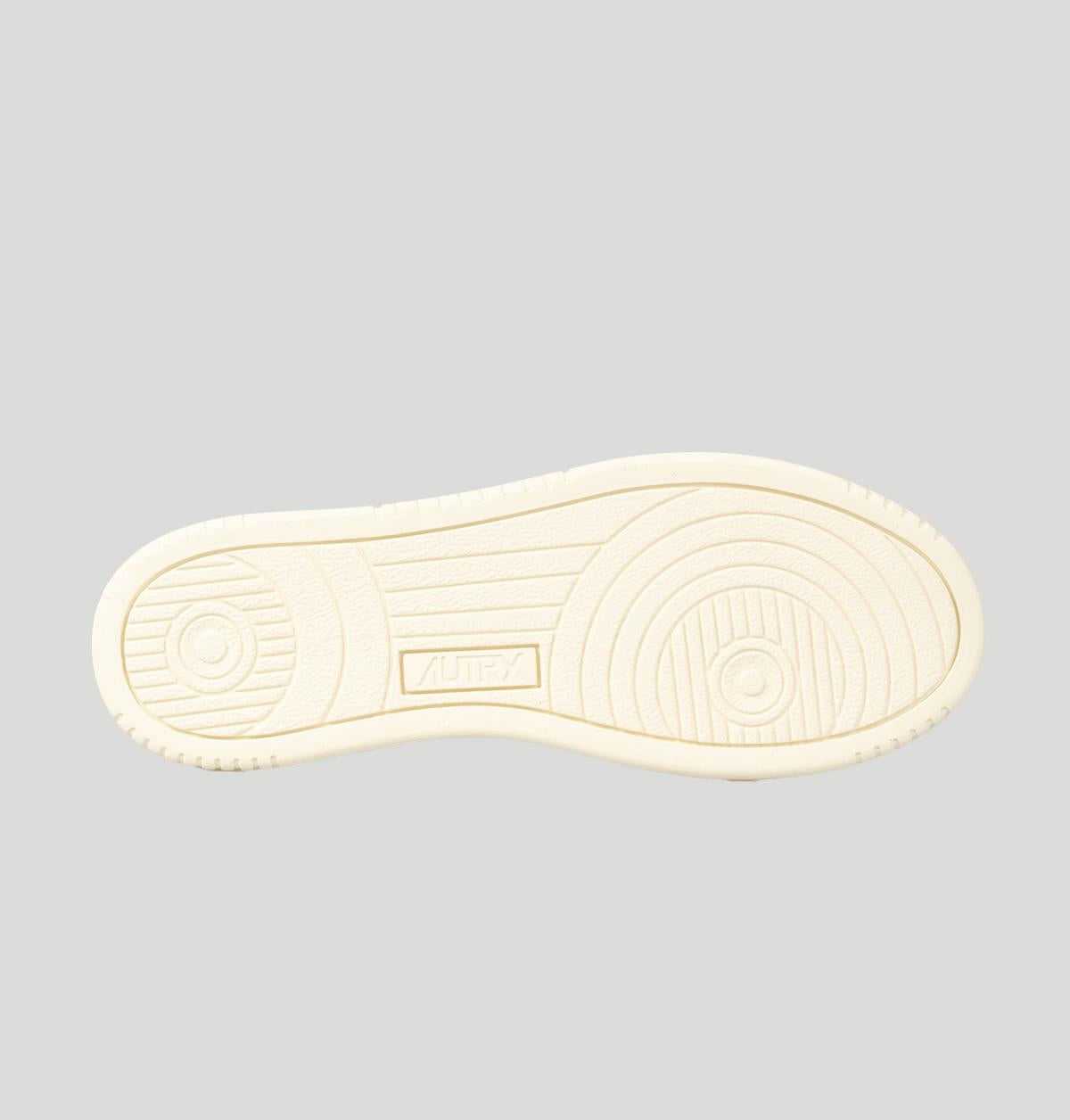 Autry Medalist Low Man AULM LS14LEATSUEDE autry 