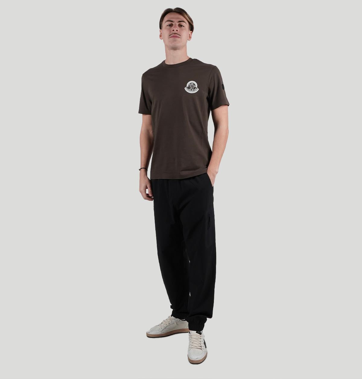 Moncler Logo Cotton Jersey<BR/> L10918C00020 89AYW258 Moncler 