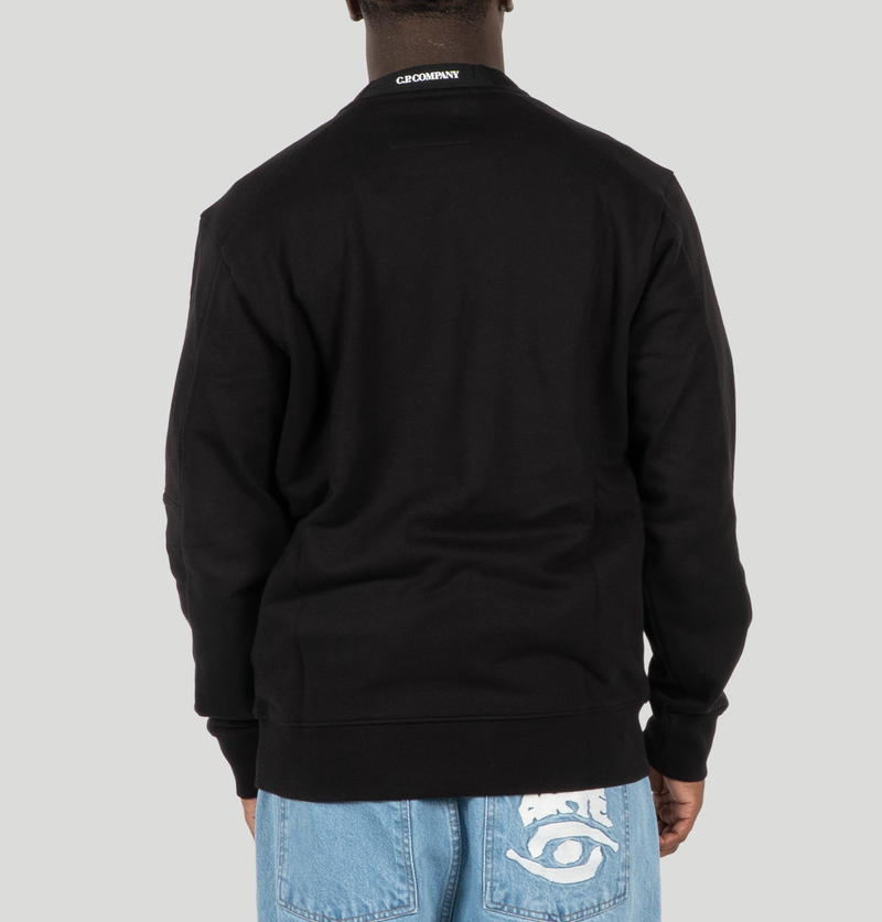 C.P. COMPANY Diagonal Raised Fleece Crewneck Lens RCCMSS713A 005086W999 C P company 