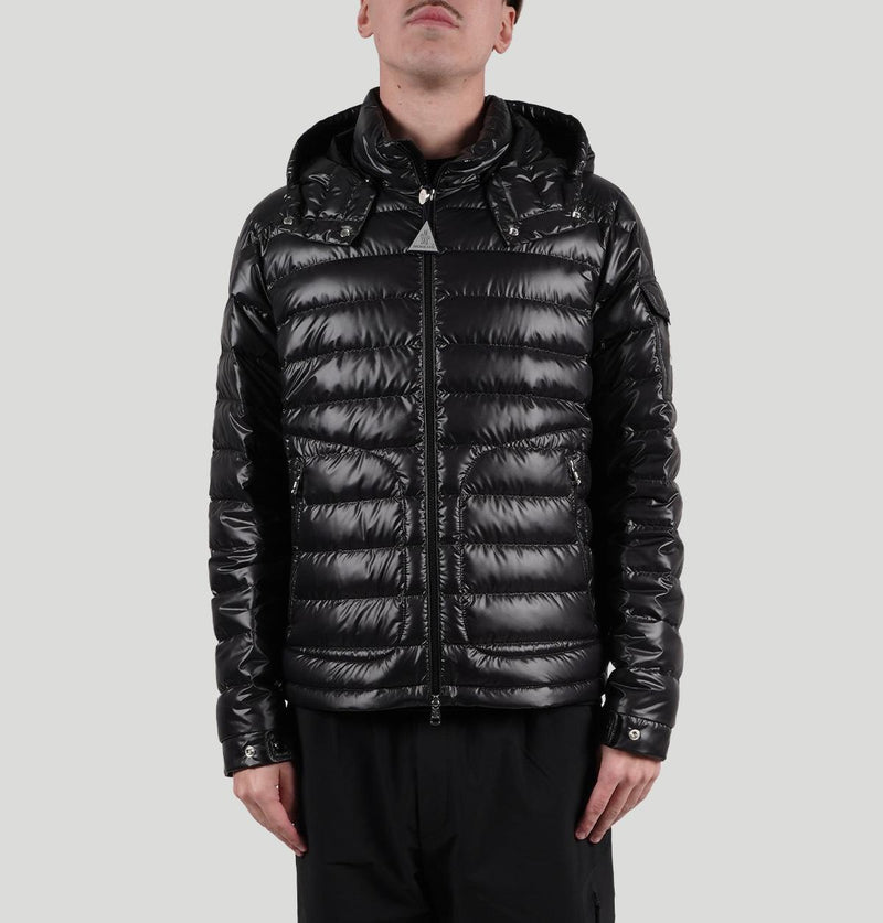 Moncler Lauros L10911A00102 595ZJ999 Moncler 