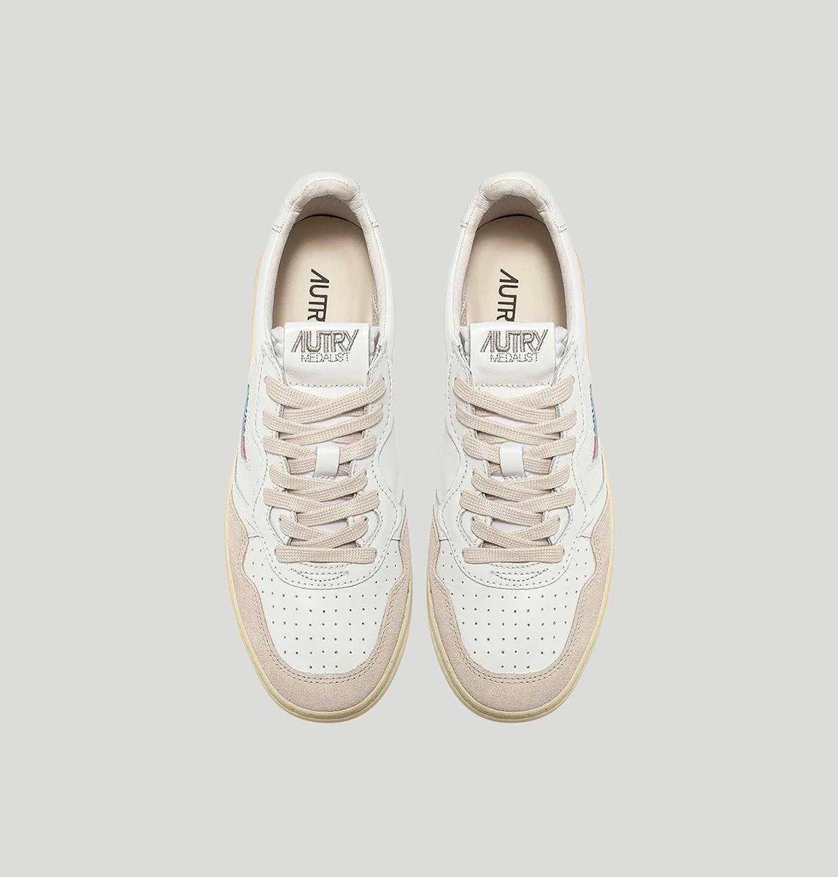 Autry Medalist Low AULM LS33LEATSUEDE autry 