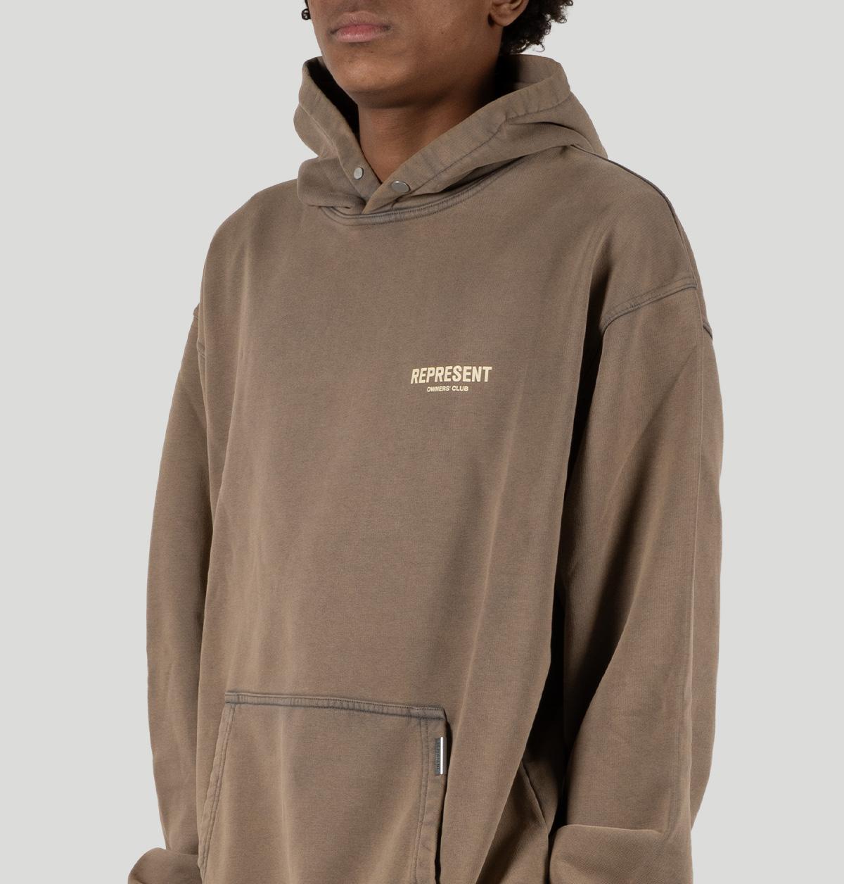 Represent Owners Club OCM41113 ALMOND16 REPRESENT 