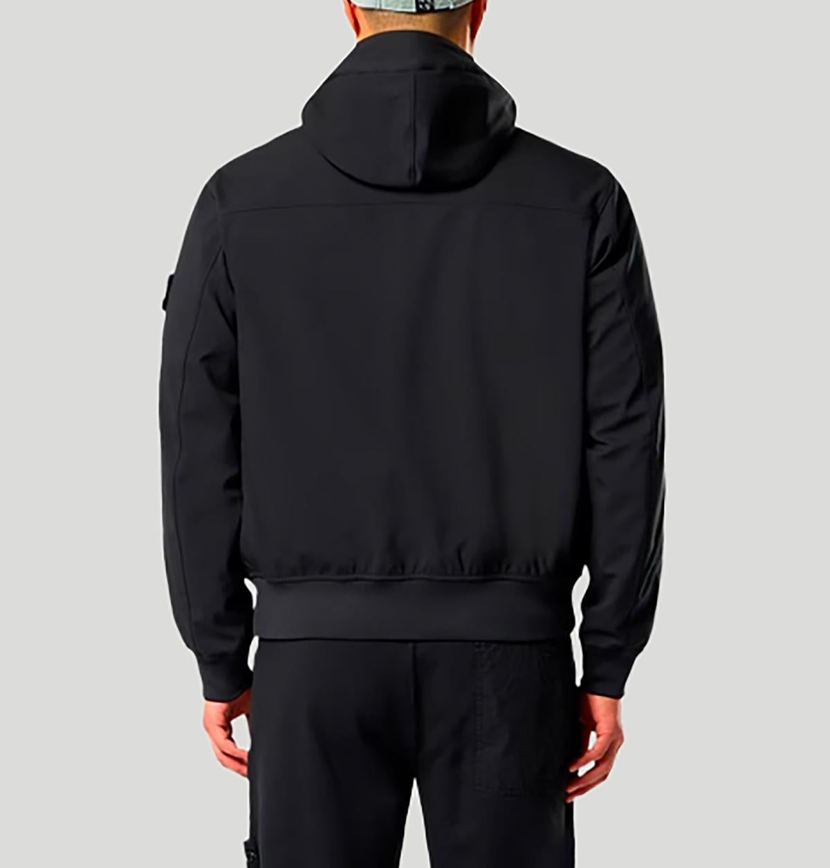 Stone Island Light Soft Shell-R E.dye® Technology In Recycled Polyester L1S154100118 S0A22V0029 stone island 