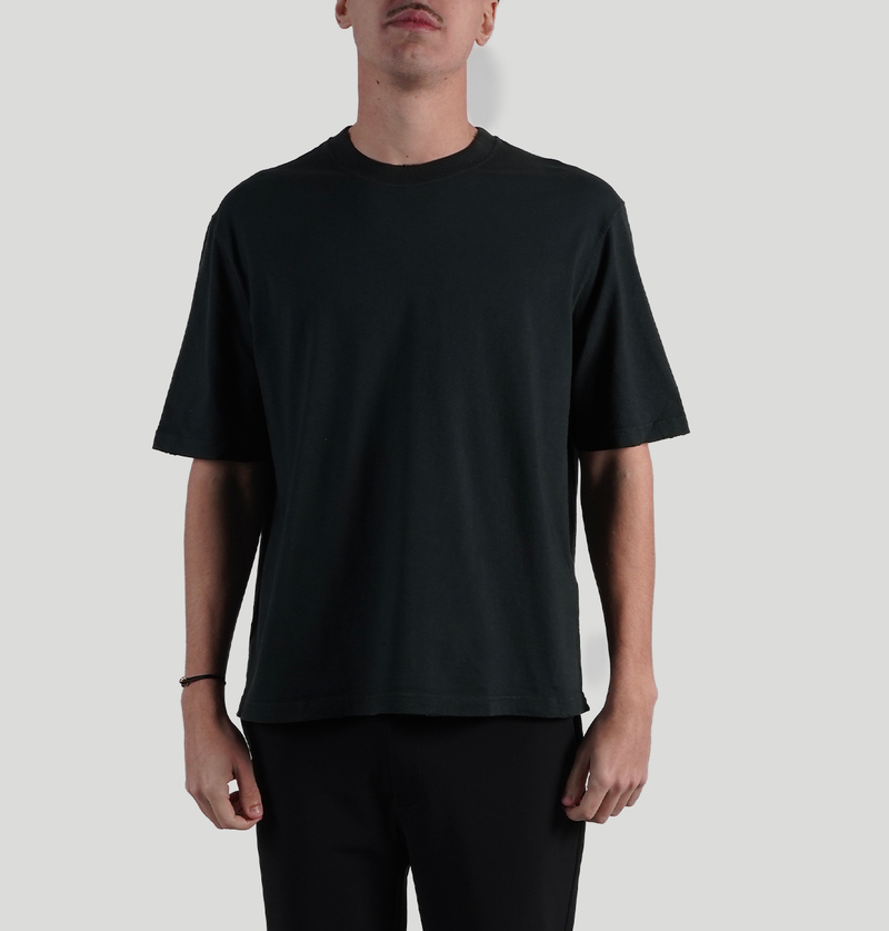 Golden Goose Washed Black With Reverse Logo On The Back GUP01873 P00157690456 golden goose 