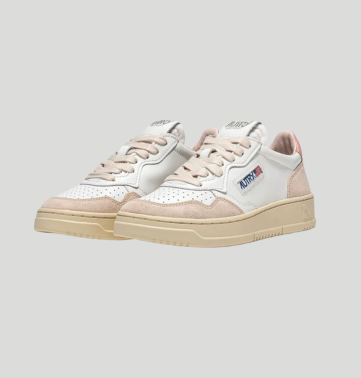 Autry Medalist Low AULW LS37LEAT/SUEDE autry 