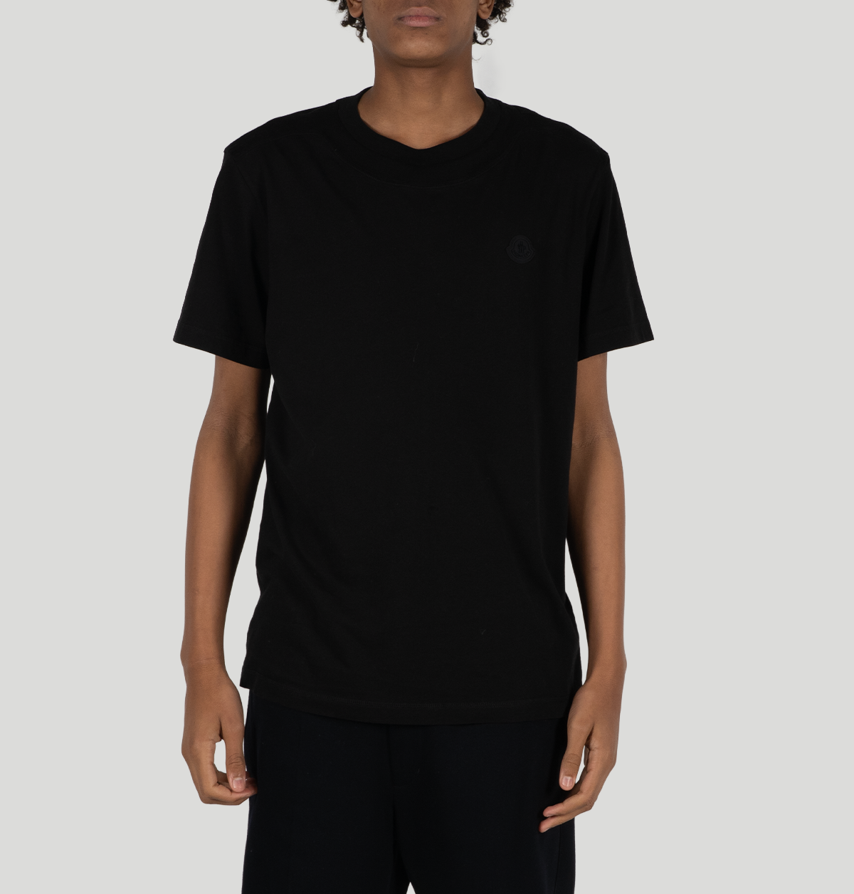 Moncler Logo Patch Cotton K20918C00008 89AYW999 Moncler 