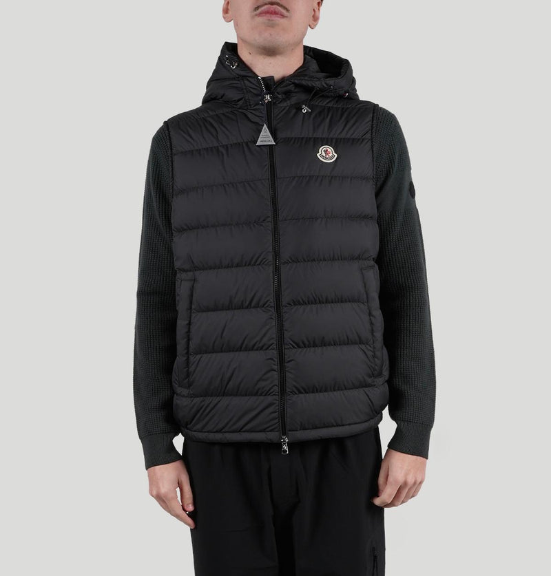 Moncler Marseillan L10911A00019 597X2999 Moncler 