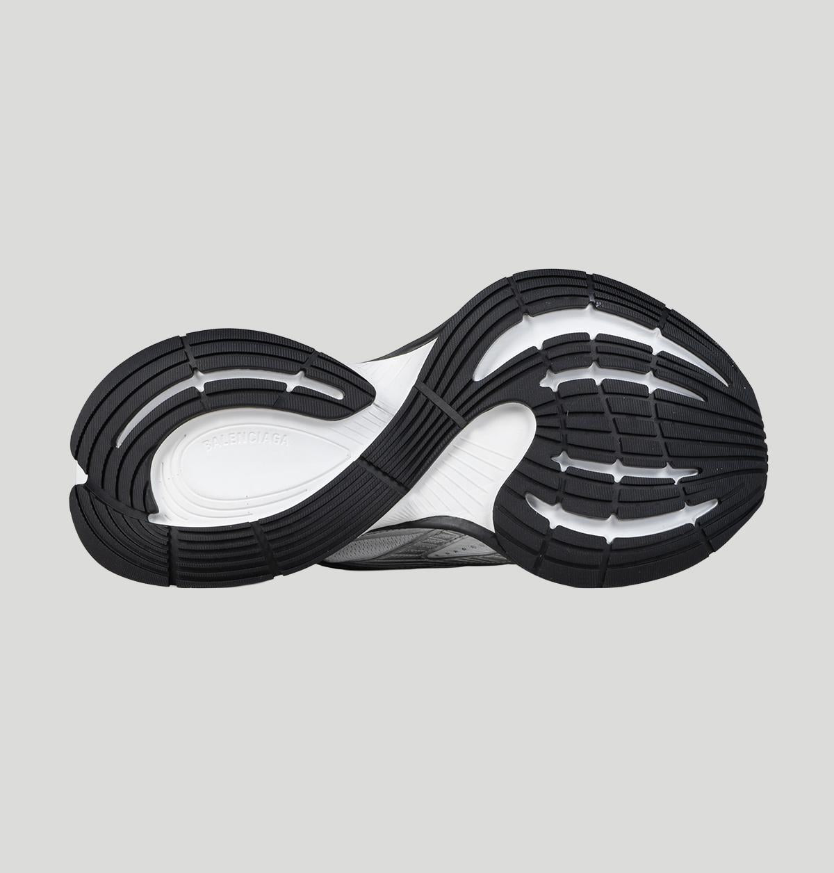 Balenciaga circuit 793945 WFLGY9100 Balenciaga 