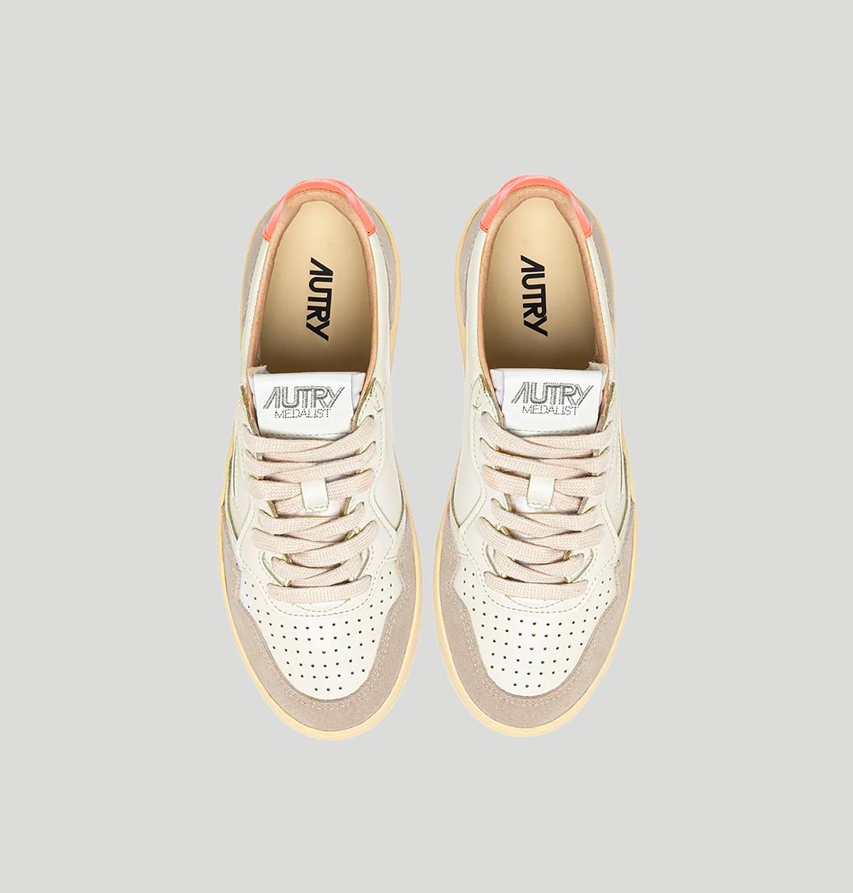 Autry Medalist Low AULW LS13LEAT/SUEDE autry 