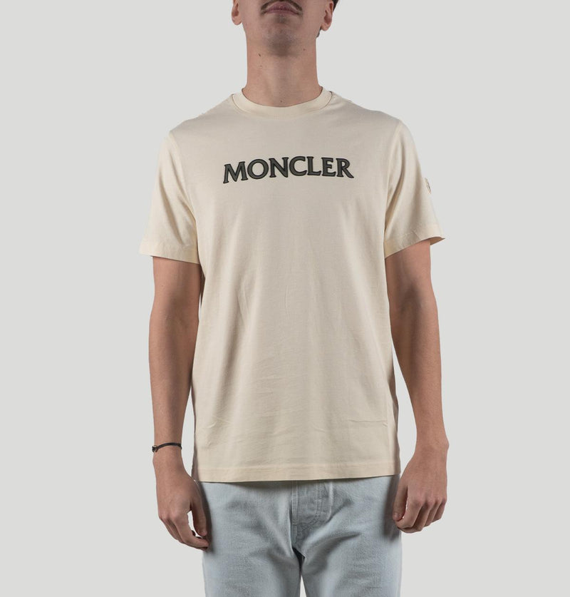 Moncler SS T-Shirt L10918C00075 89B8U060 Moncler 
