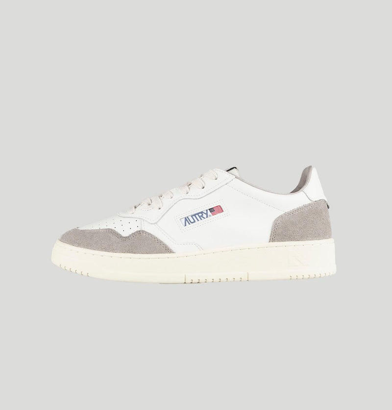 Autry Medalist Low AULM FT01SOFLEA/SUE autry 