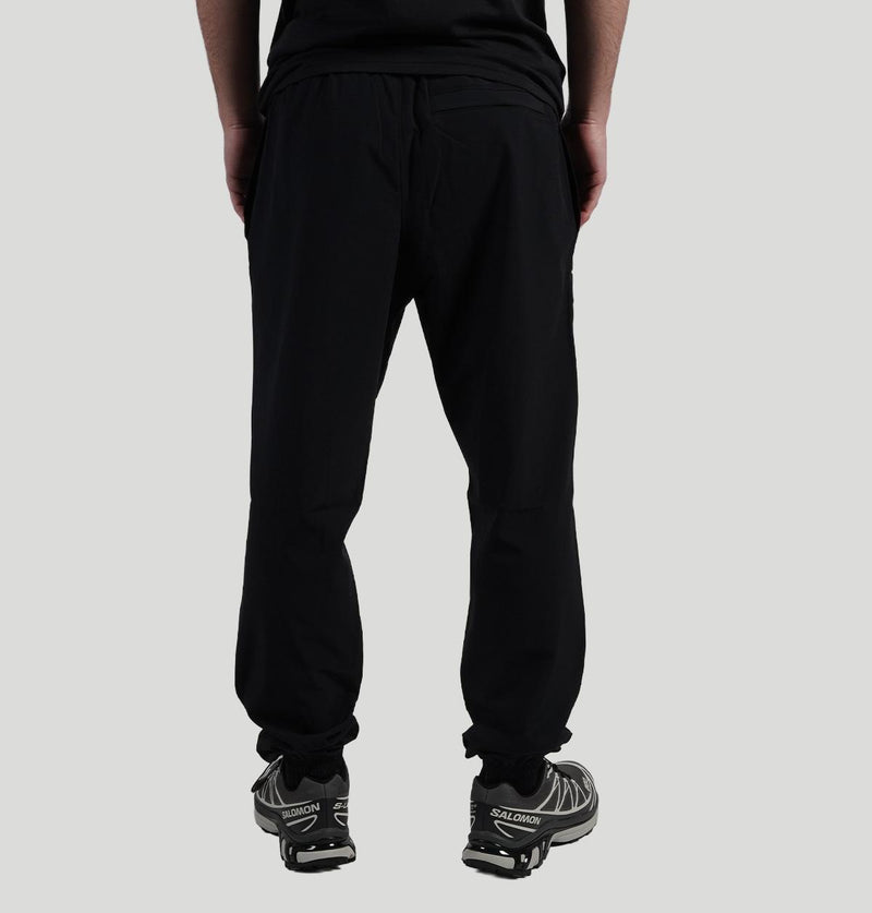 Under Armour Vibe Woven Jogger 1386557 001BLK Under armour 