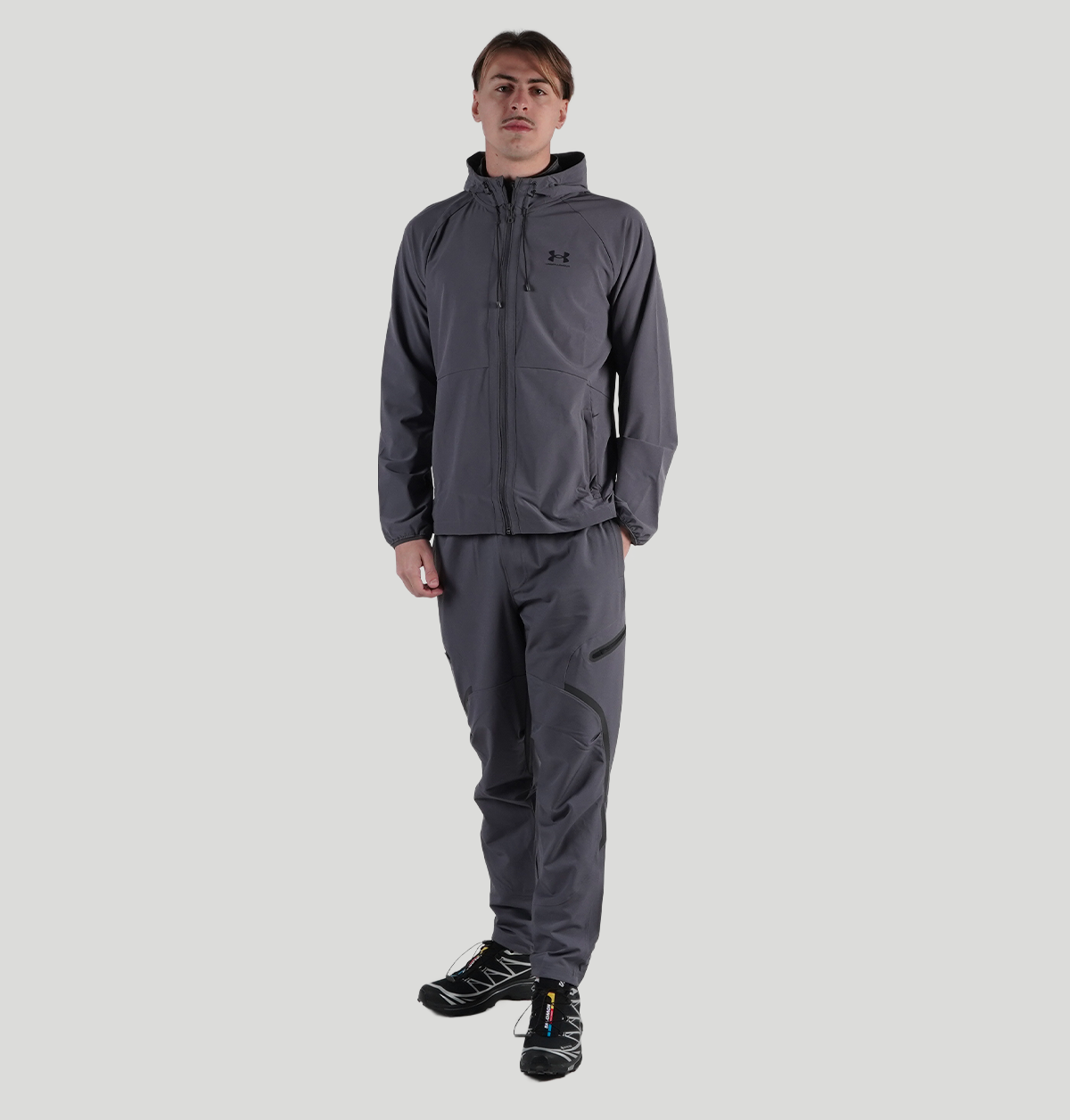 Under Armour Vibe Woven 6003001 025GRY Under armour 