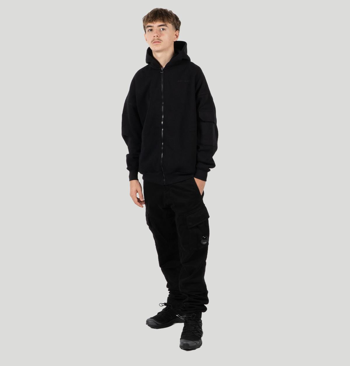 Gertrude Titouan Geometric H25TITOUAN GEOMETRICSWEATBLACK gertrude 
