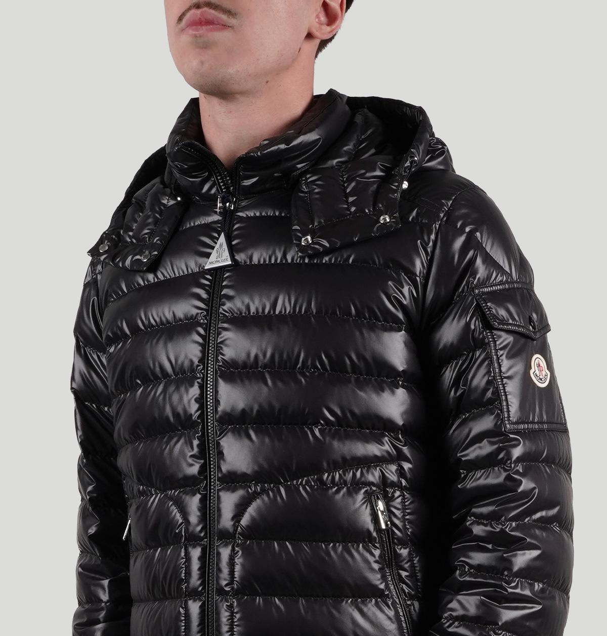 Moncler Lauros L10911A00102 595ZJ999 Moncler 