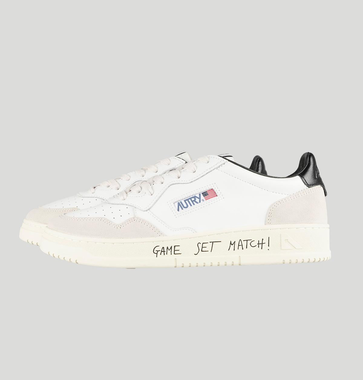 Autry Medalist Low AULM MA04MATCHSUEDE autry 