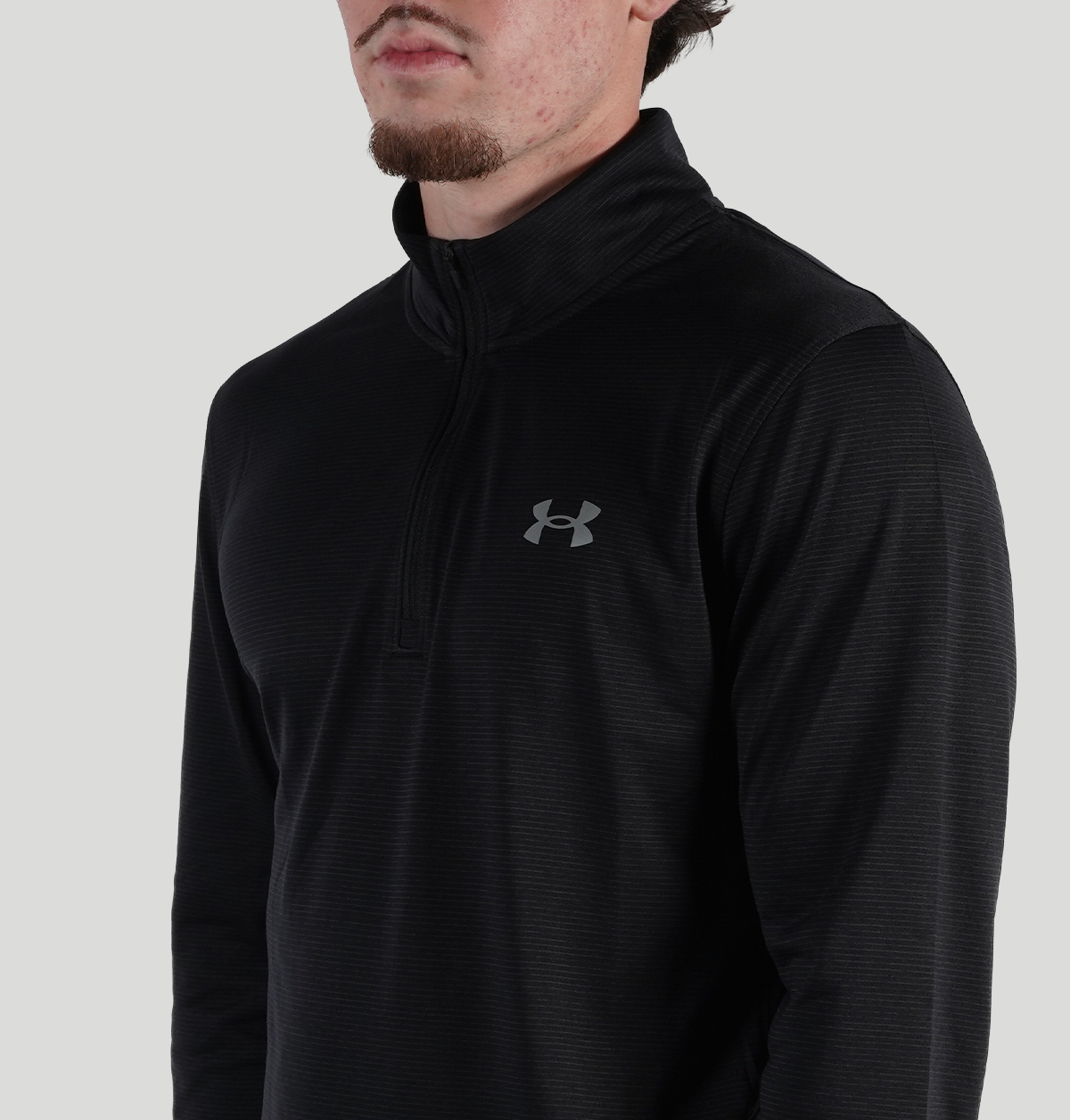 Under Armour Launch 1/4 Zip 6005542 001BLK Under armour 