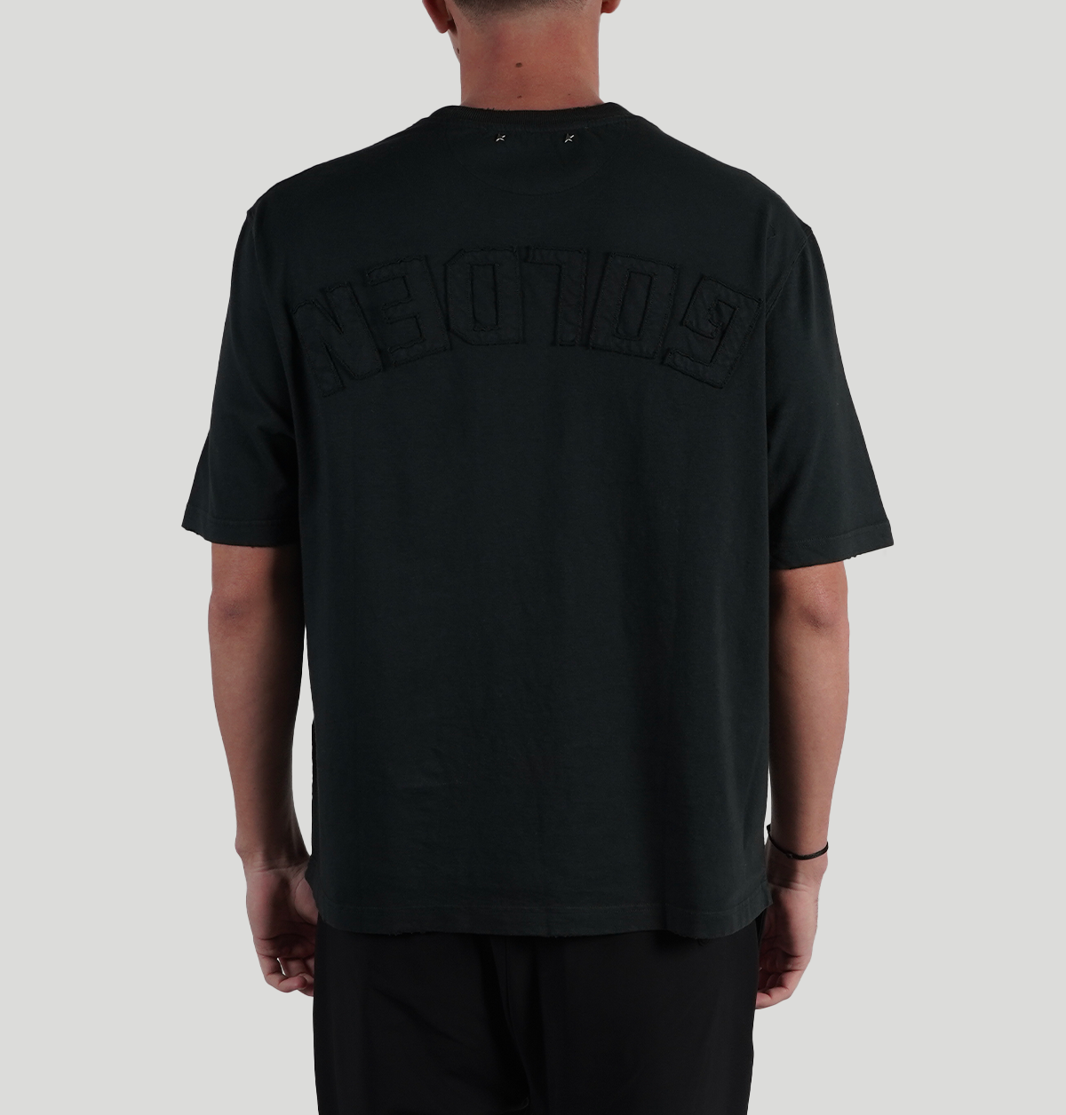 Golden Goose Washed Black With Reverse Logo On The Back GUP01873 P00157690456 golden goose 