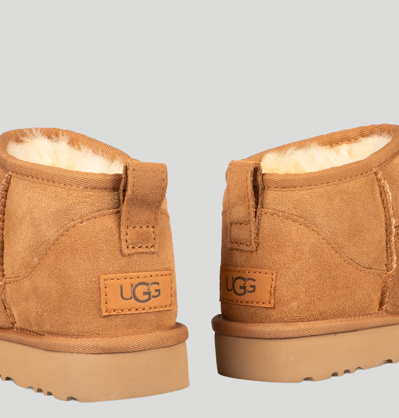 UGG W Classic Ultra Mini 1116109 W CLASSIC ULTRA MINICHE UGG 